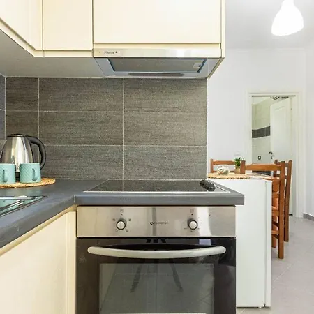 Hi'mare View 2 Room, Parking, Kitchen & Balcony Himarë